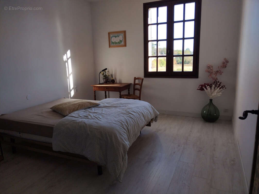 Grande maison semi enterree - photo 16
