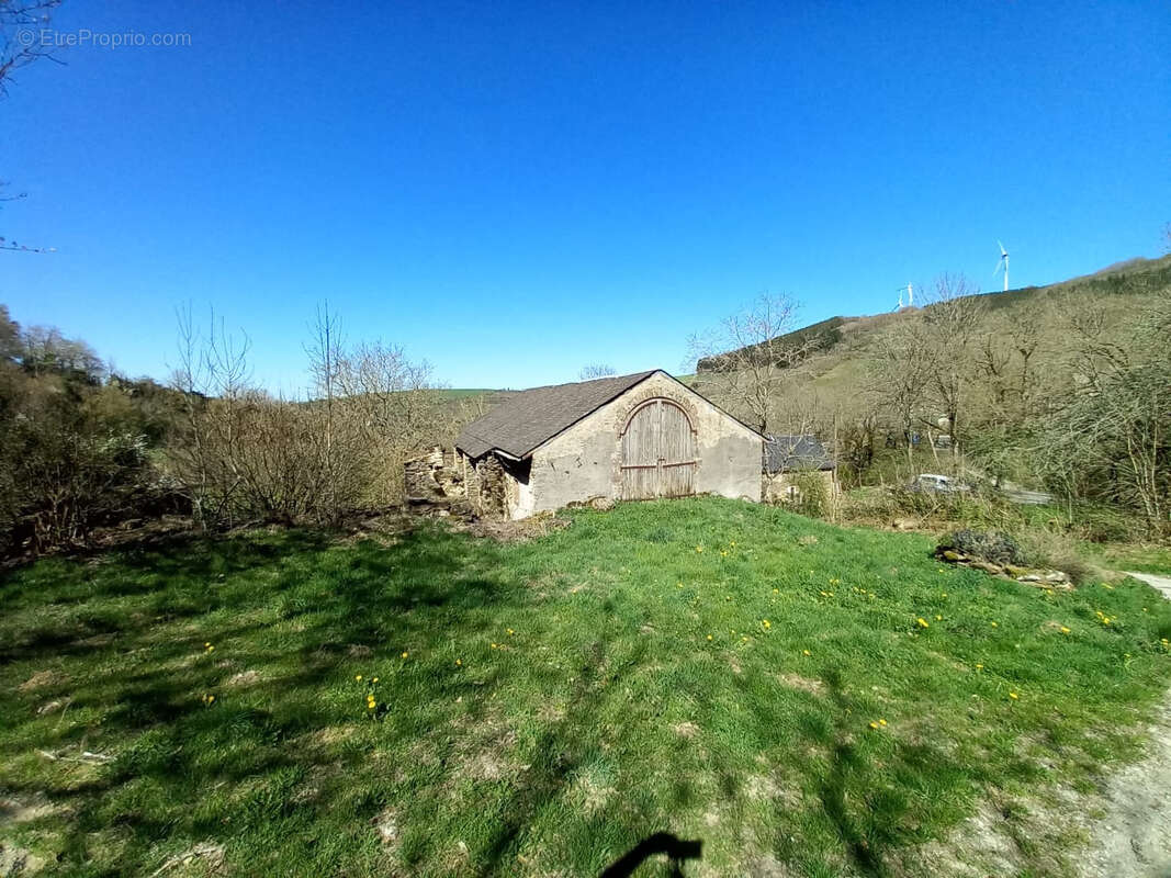Maison à PEUX-ET-COUFFOULEUX