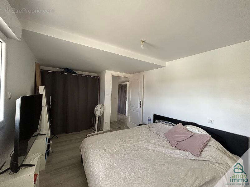 Appartement à LA COURONNE