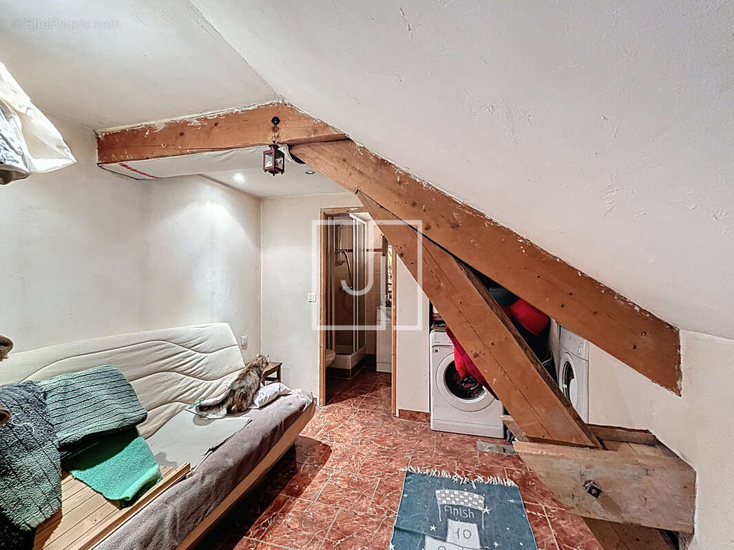 Appartement à LA CONDAMINE-CHATELARD