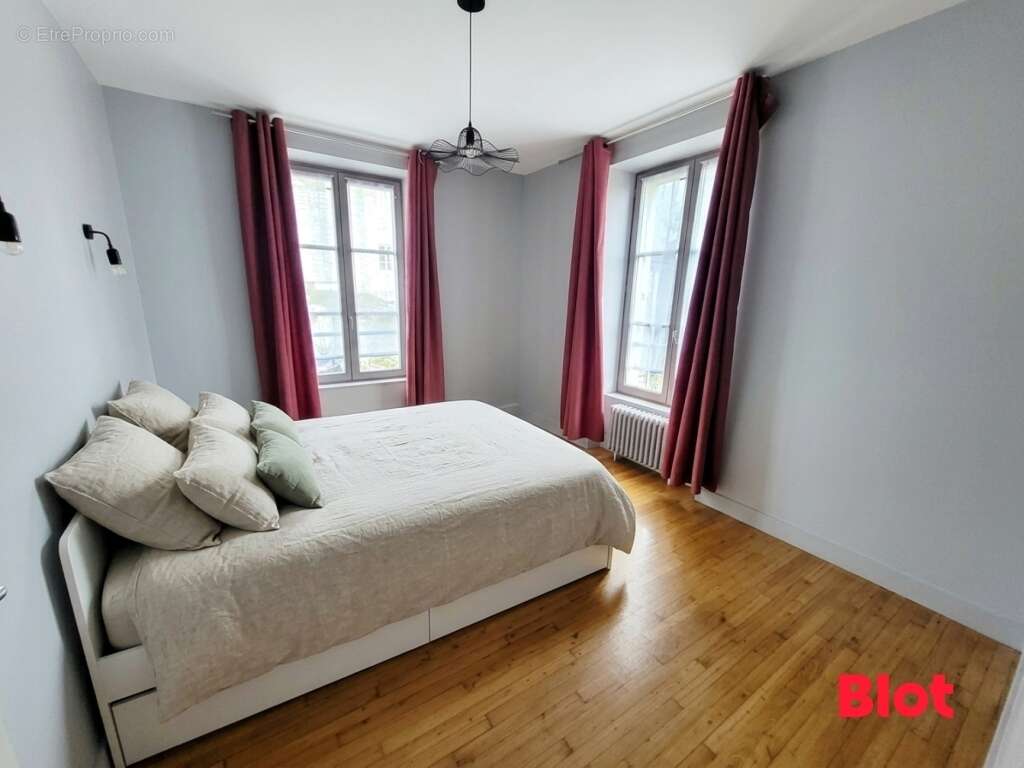 Appartement à JOSSELIN