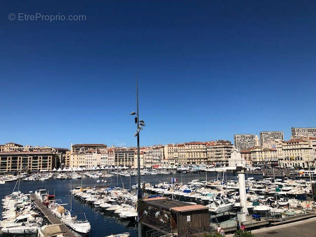 Appartement à MARSEILLE-7E