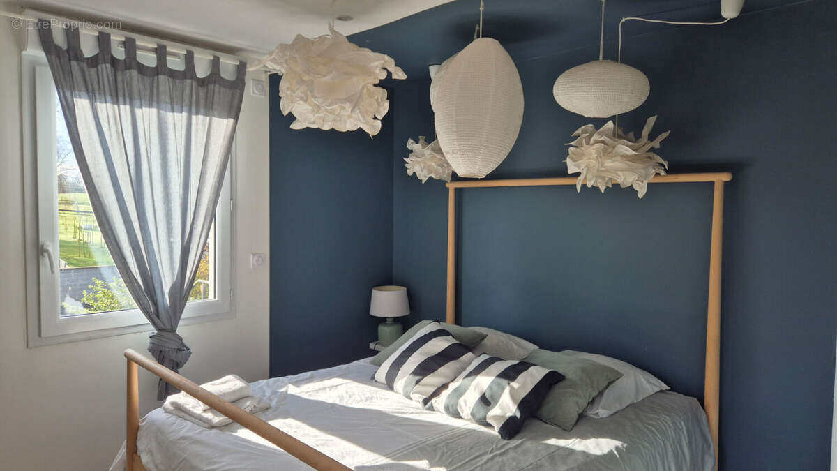 Maison à AUMEVILLE-LESTRE