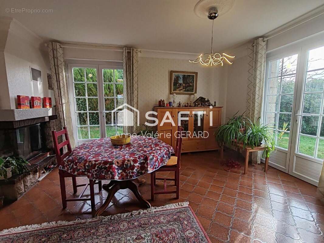 Maison 123 m² à Saint-Mars-Sur-La-Futaie  - photo 5