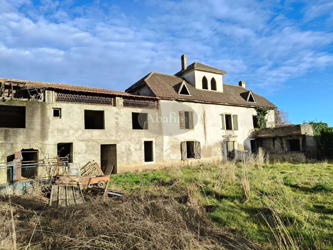 Maison à MONTGAILLARD