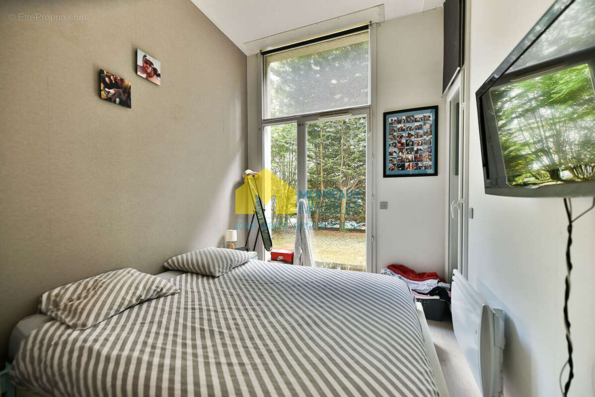 Appartement à SAINTE-GENEVIEVE-DES-BOIS