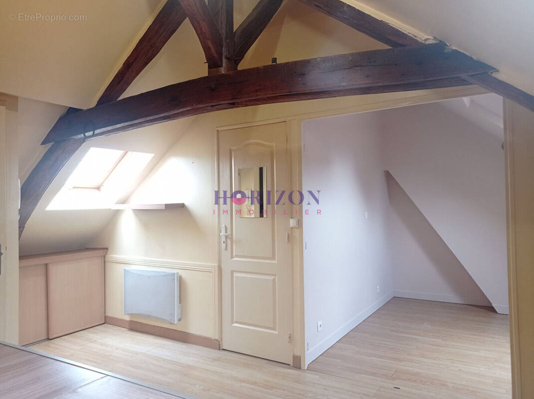 Appartement à BEAUMONT-SUR-OISE