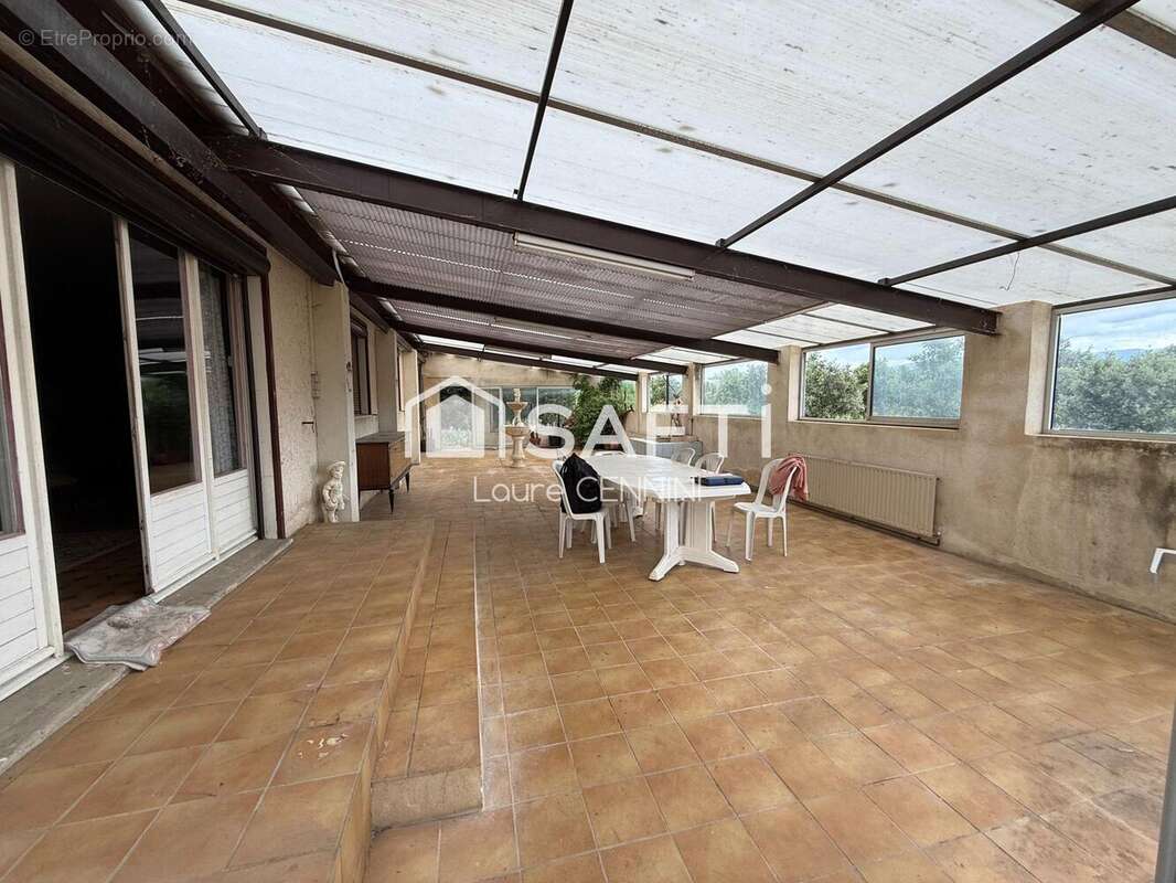 Maison 115 m² à Valreas  - photo 2