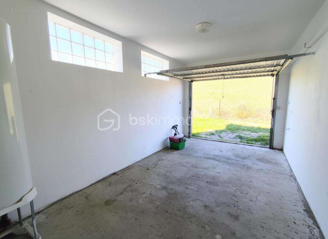 Maison à SAINT-PONS-DE-THOMIERES