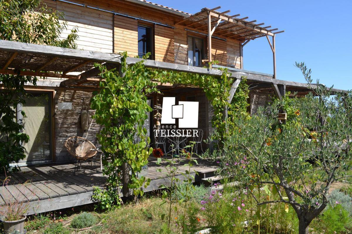 Maison à BANNE