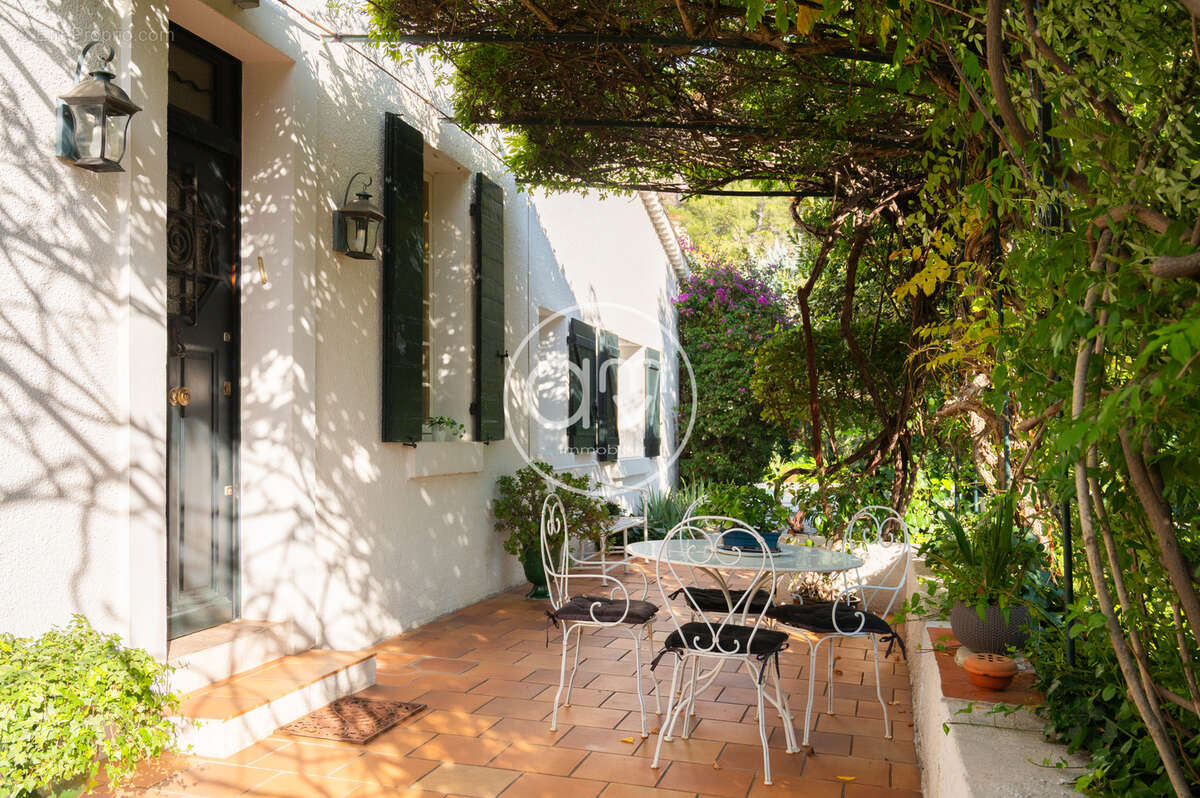 Maison à LA VALETTE-DU-VAR