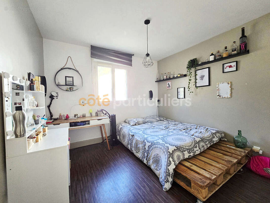 Maison à VILLEPERDUE