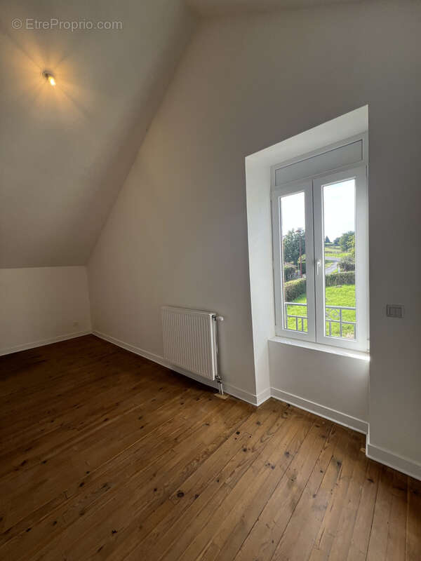 Maison à LACAPELLE-VIESCAMP