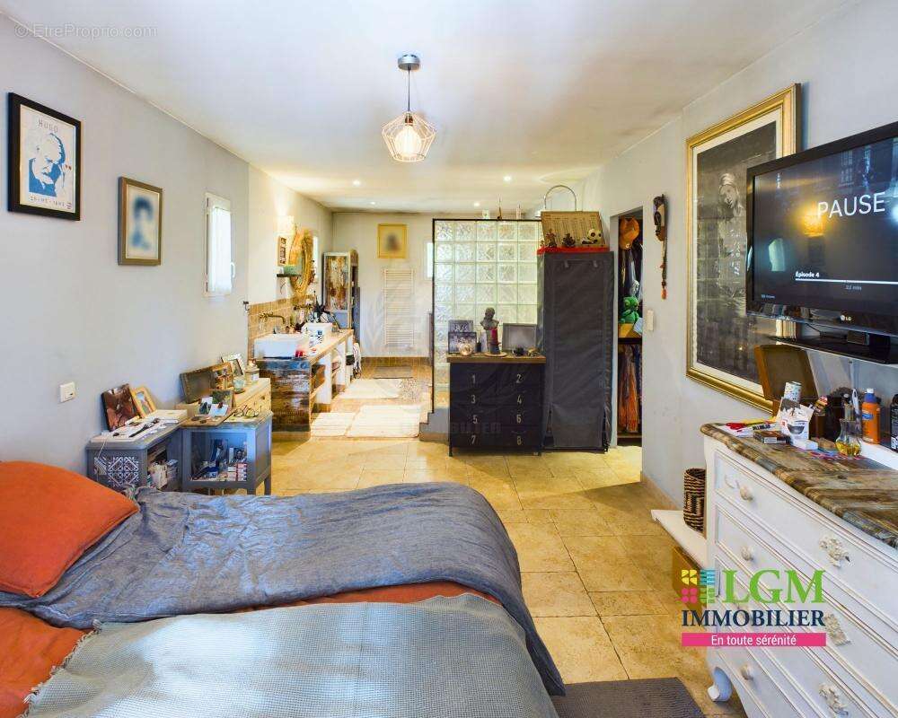 Maison à PLAN-DE-LA-TOUR