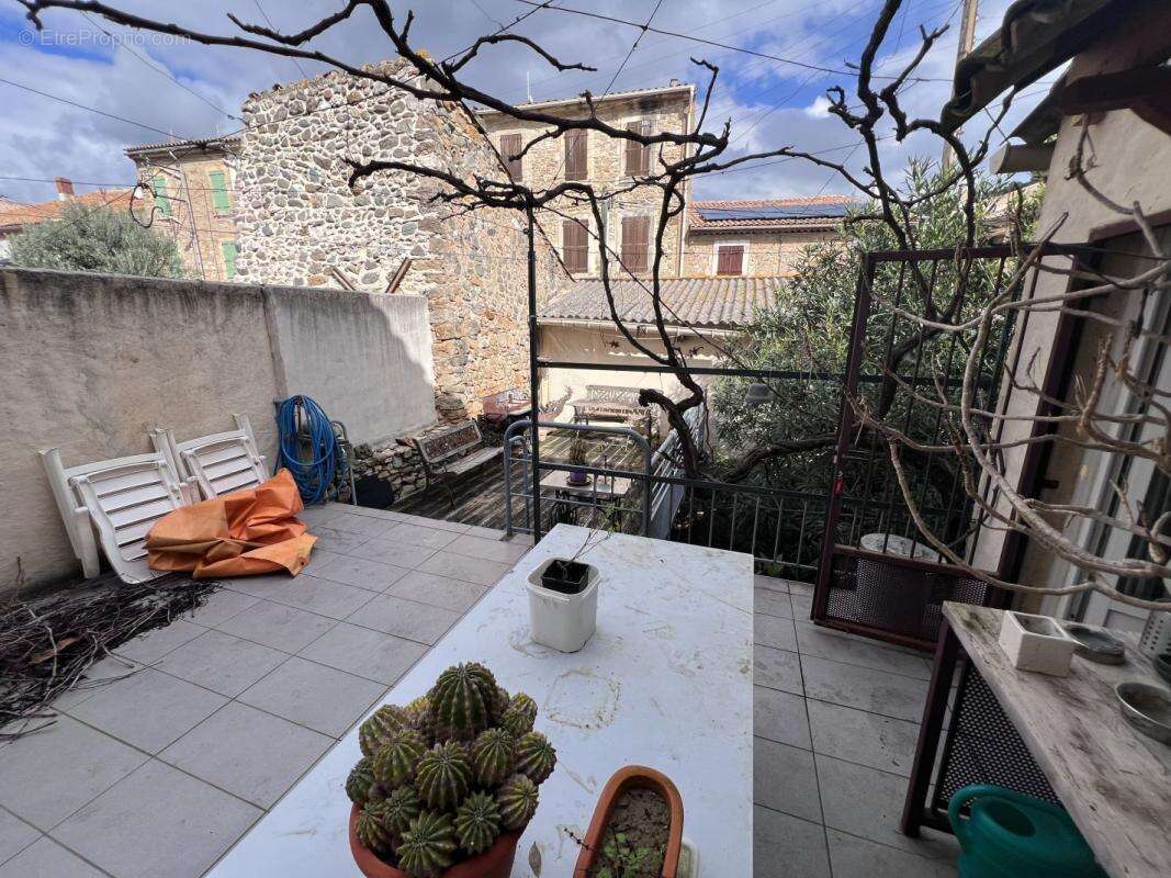 Maison à BIZE-MINERVOIS