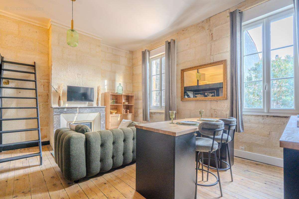 Appartement à BORDEAUX