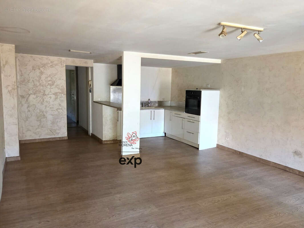 Appartement 66 m² à Sollies-Pont  - photo 4
