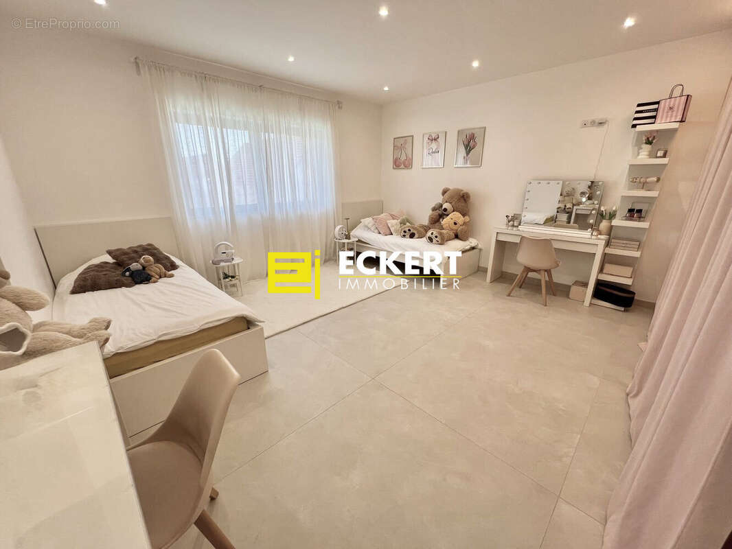 Maison 174 m² à Oberschaeffolsheim  - photo 9