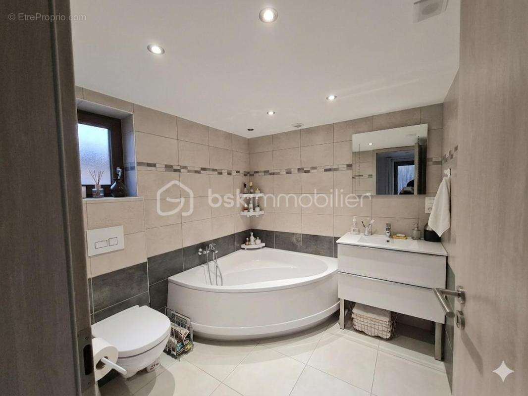 Appartement à DAMBACH-LA-VILLE