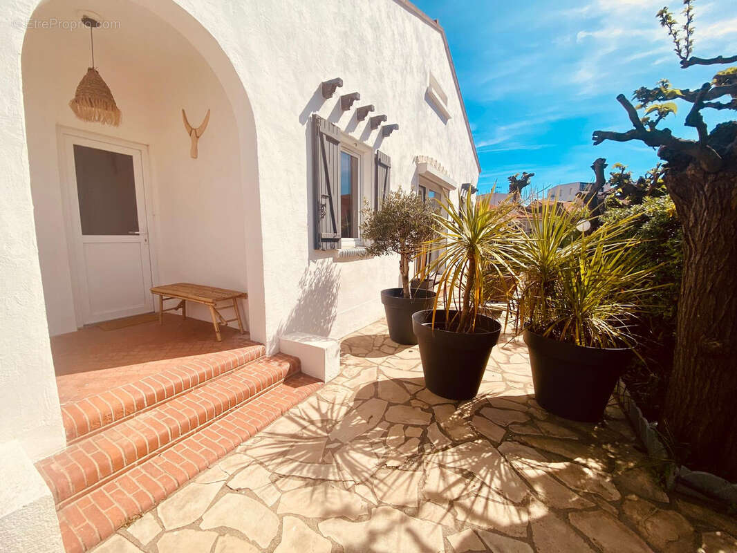 Maison à SAINT-CYPRIEN