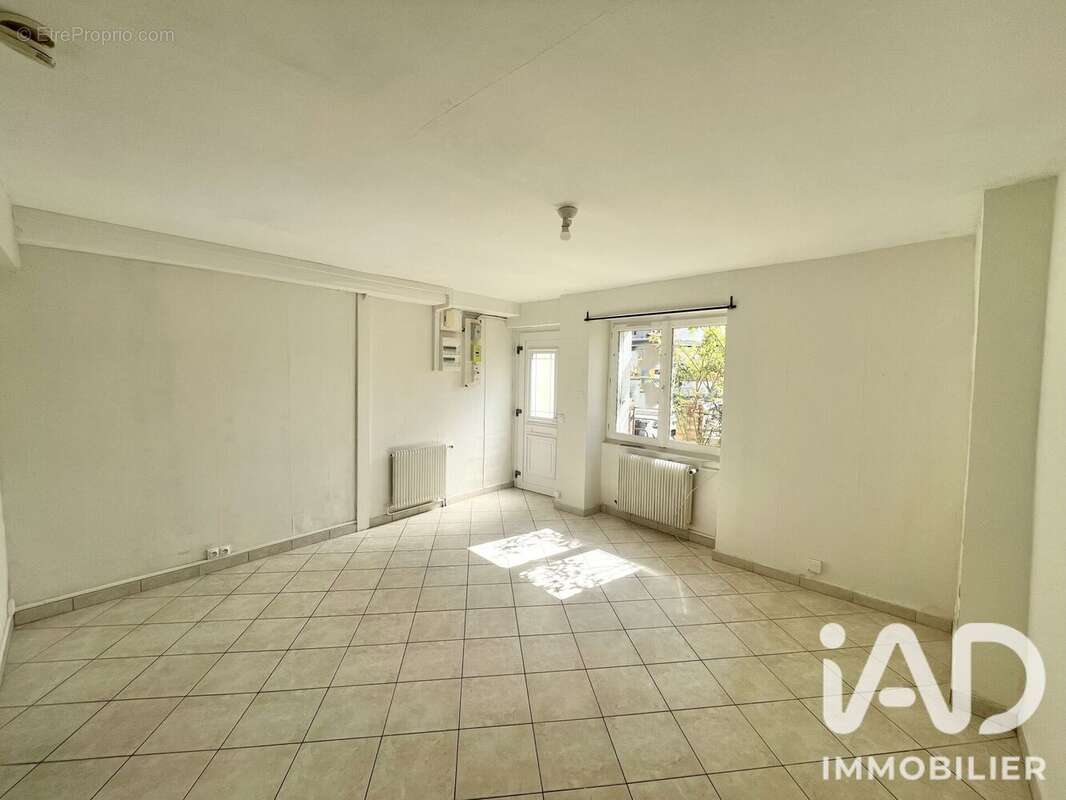 Maison 70 m² à Le Mans  - photo 2