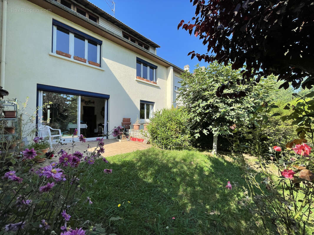 Maison à HEROUVILLE-SAINT-CLAIR