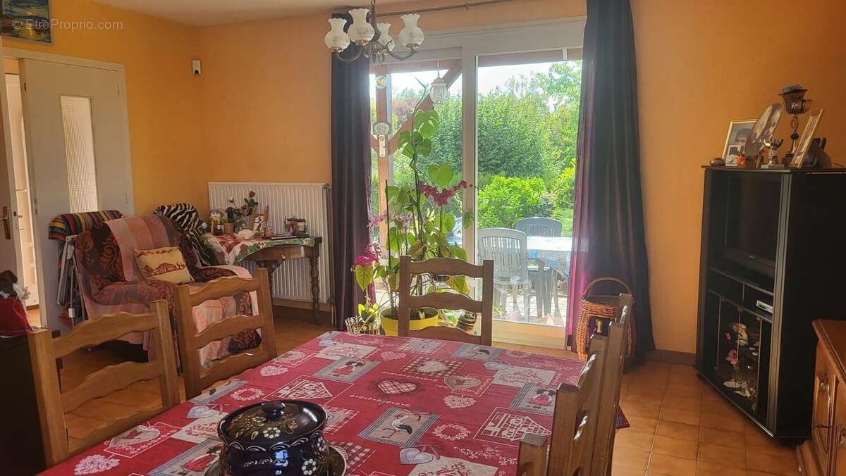 Maison 88 m² à Belleville  - photo 2