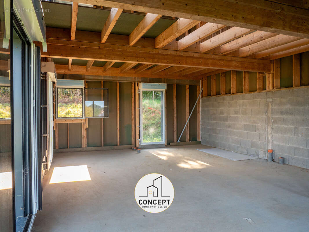 Maison à PLOUGASNOU