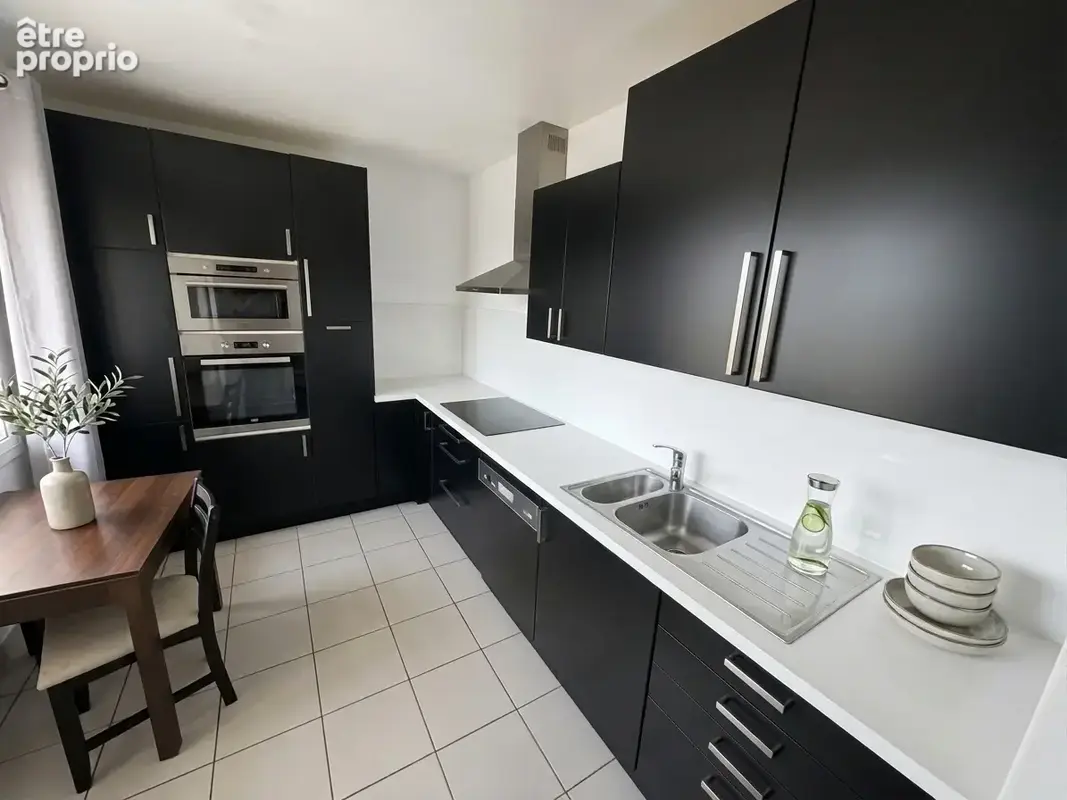 Appartement F5 86m2 - photo 2