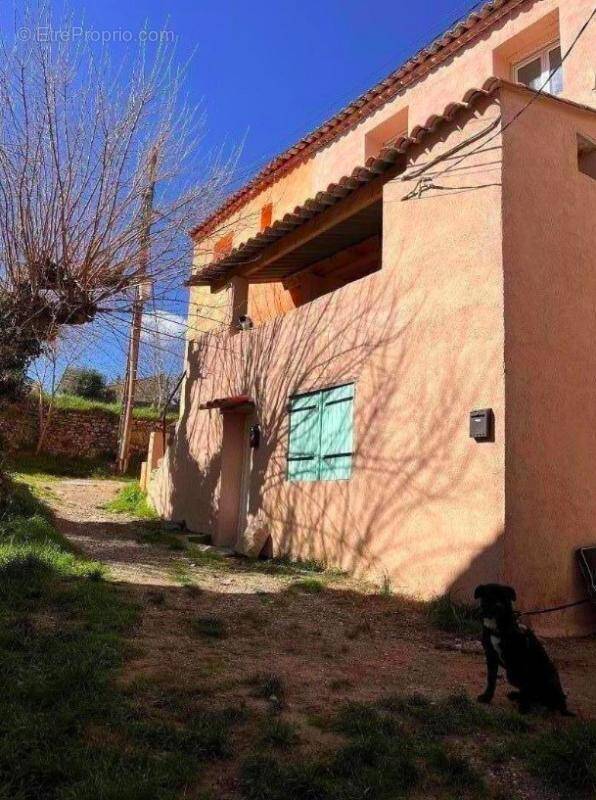 Appartement à SAINT-JULIEN