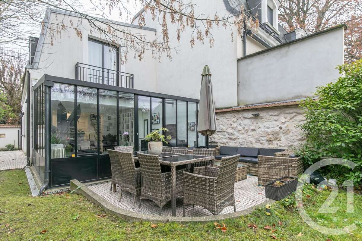 Maison à SAINT-MAUR-DES-FOSSES