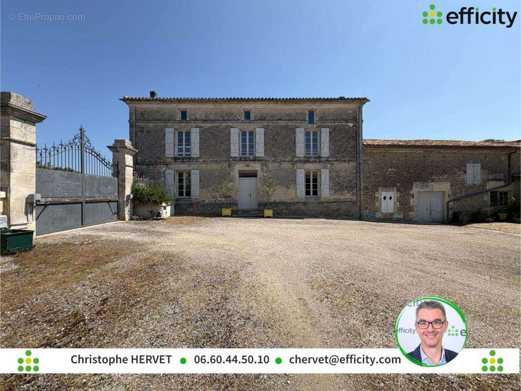 Maison à SAINT-SATURNIN