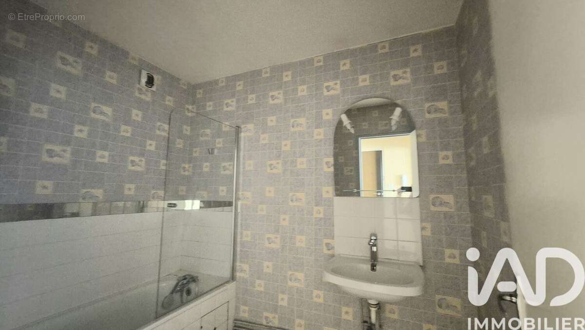 Photo 9 - Appartement à SAINT-ETIENNE