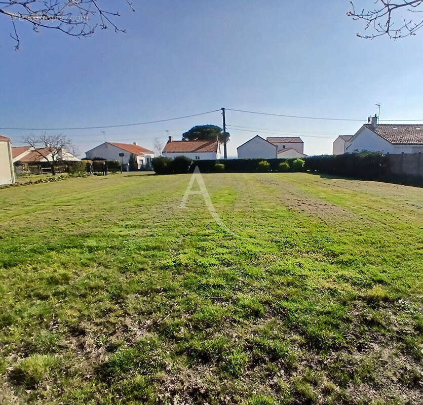 Terrain à FRESNAY-EN-RETZ