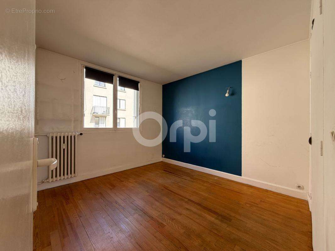 Appartement à SAINT-MAUR-DES-FOSSES