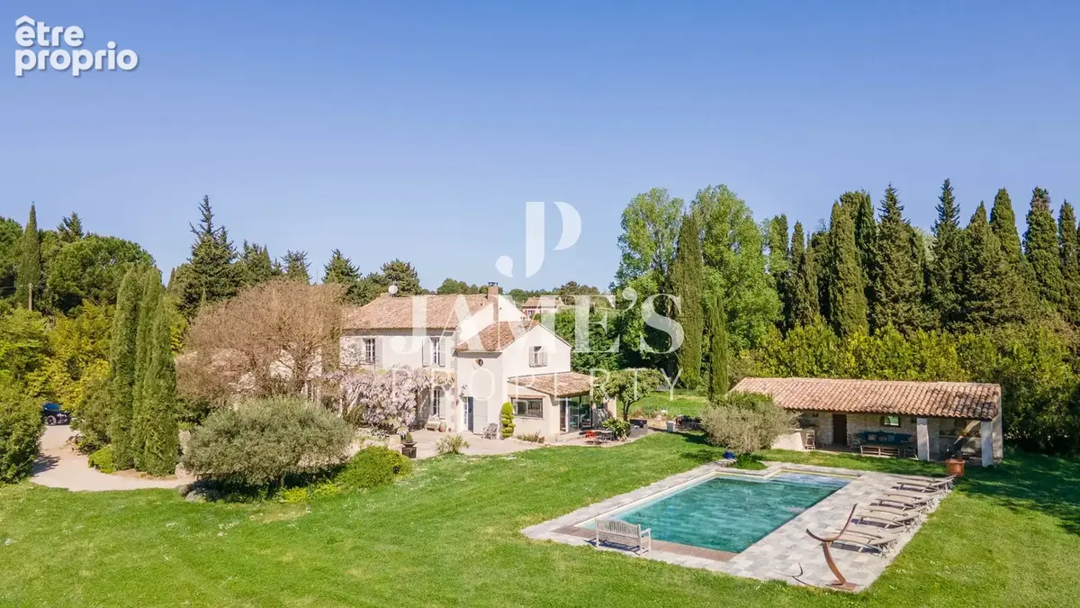 Maison 13 pièces 450 m² à vendre à Saint-Remy-De-Provence (13210) - photo 2