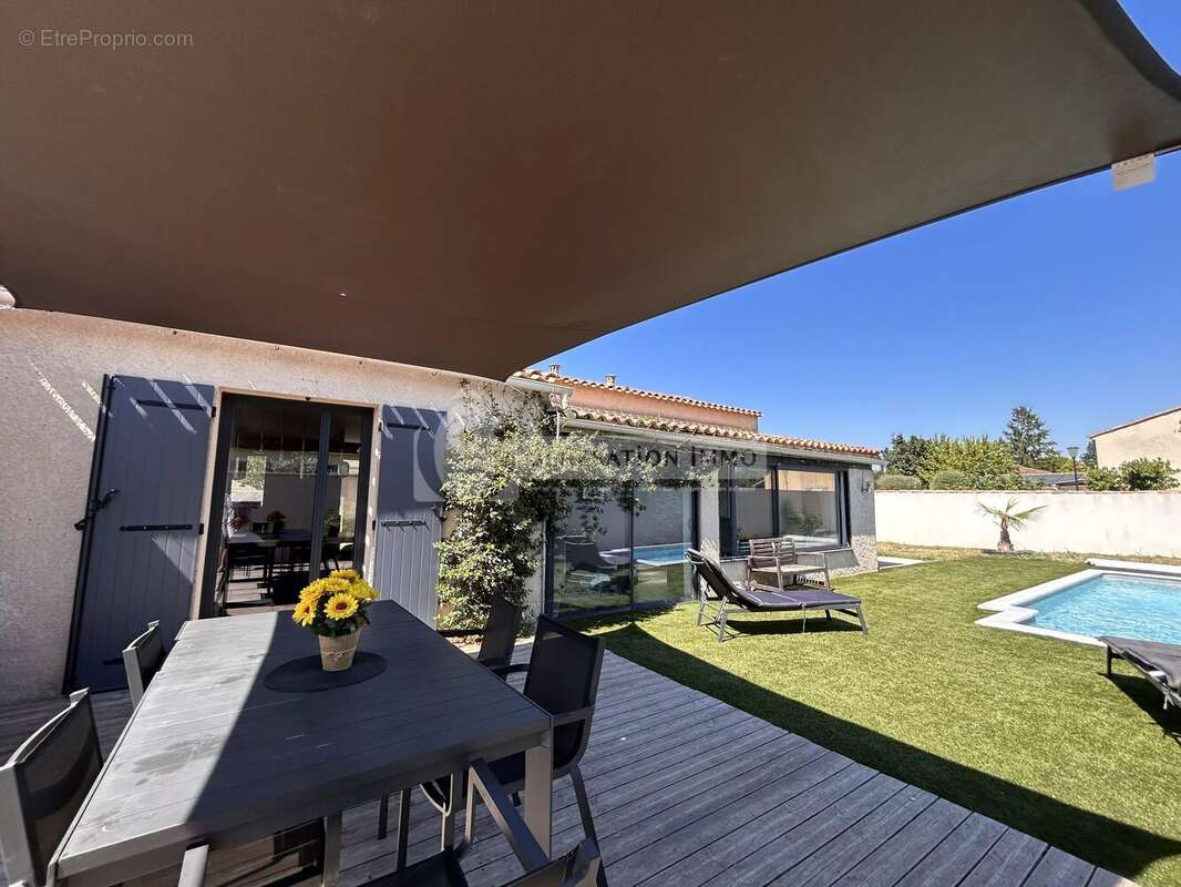 Maison à MOLLEGES