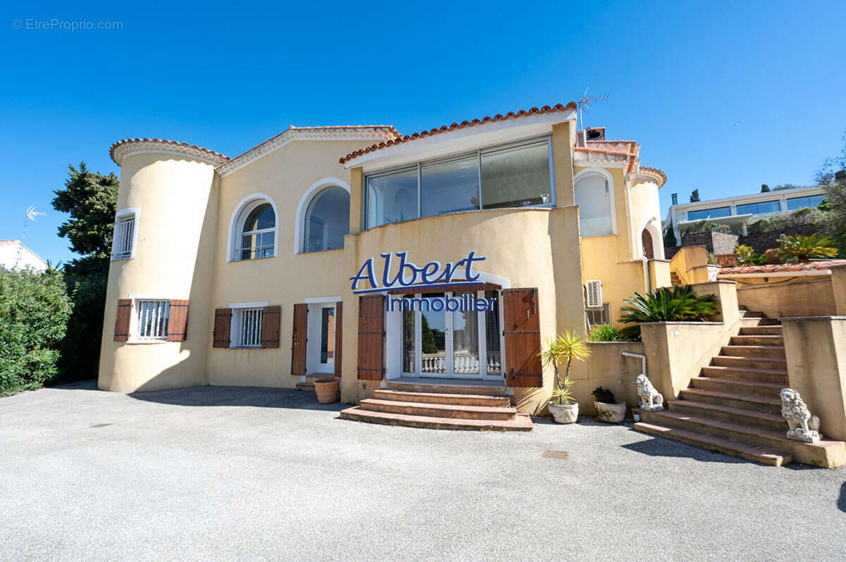 Maison à SANARY-SUR-MER