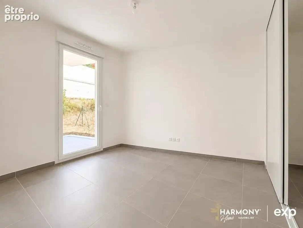 Appartement 71 m² à Marseille-8e  - photo 7