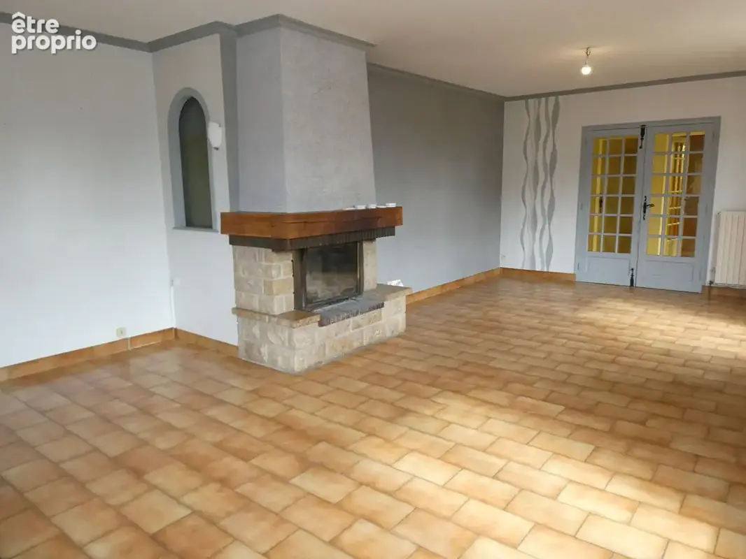 Maison  hors lotissement avec vue imprenable sur la campagne . - photo 2