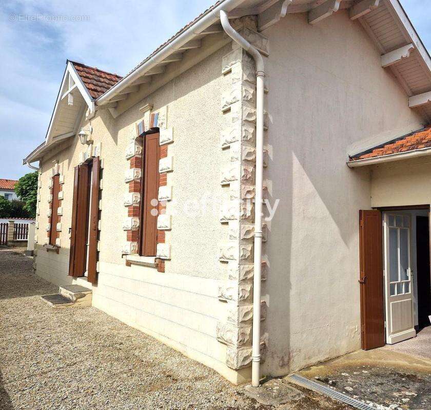 Maison 51 m² à Saint-Palais-Sur-Mer  - photo 3