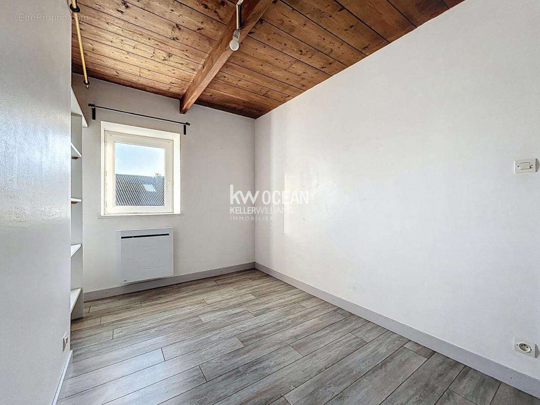 Maison à SAINT-URBAIN