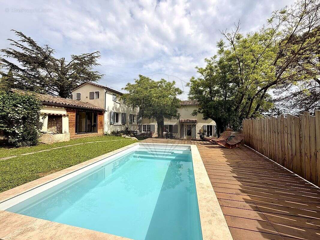 Maison à BOISSET-ET-GAUJAC