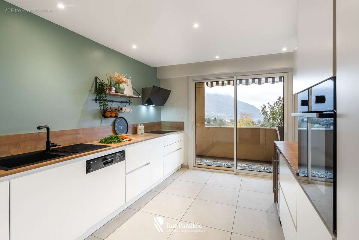 Appartement à ANNECY-LE-VIEUX