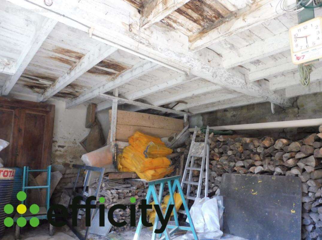 Maison à CIRE-D&#039;AUNIS