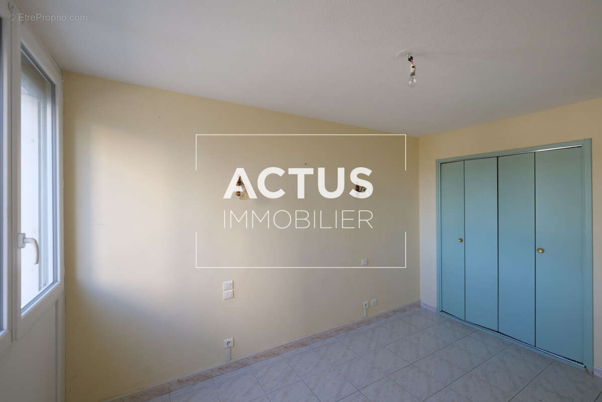 Appartement à SALON-DE-PROVENCE