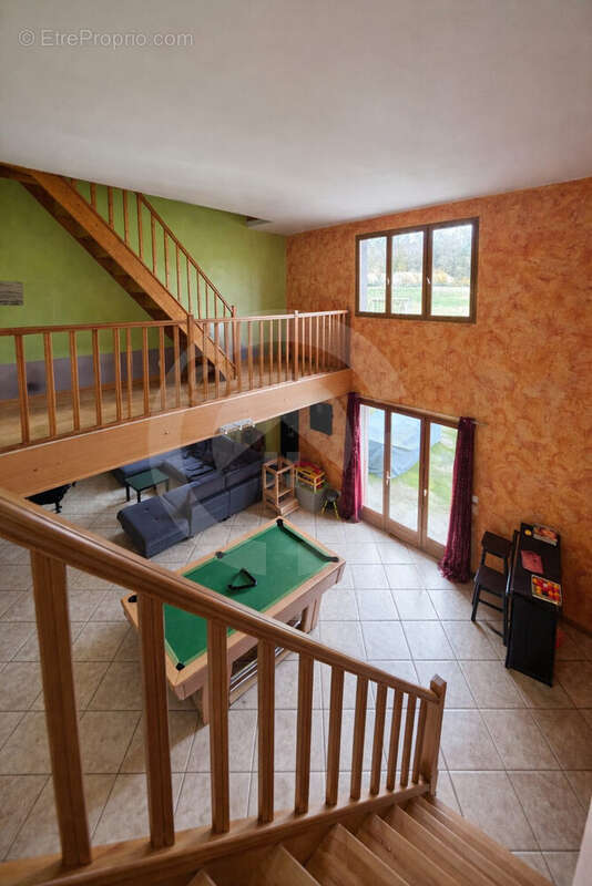 Maison à ARTHAZ-PONT-NOTRE-DAME