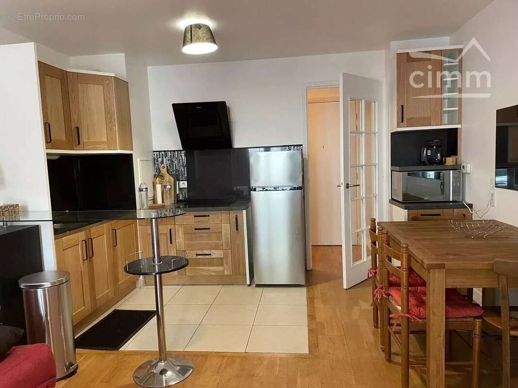 Appartement à MAISONS-ALFORT