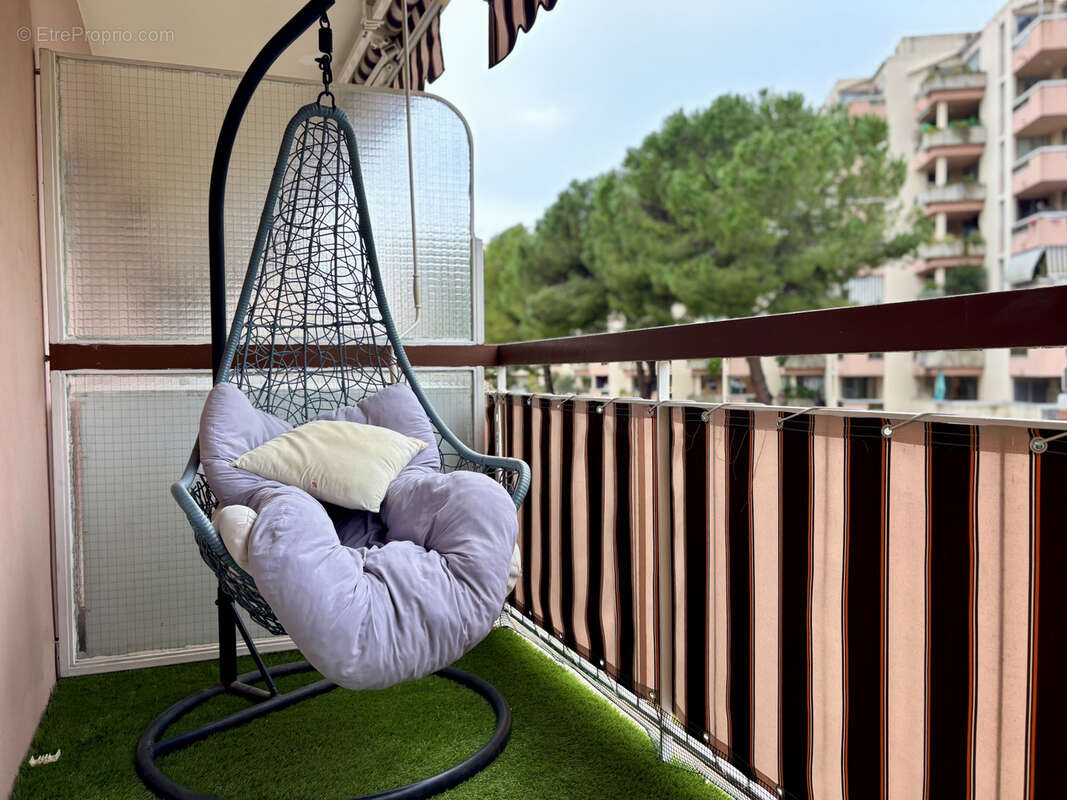 Appartement à ROQUEBRUNE-CAP-MARTIN