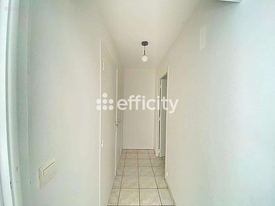 Maison à SAINT-ARMEL